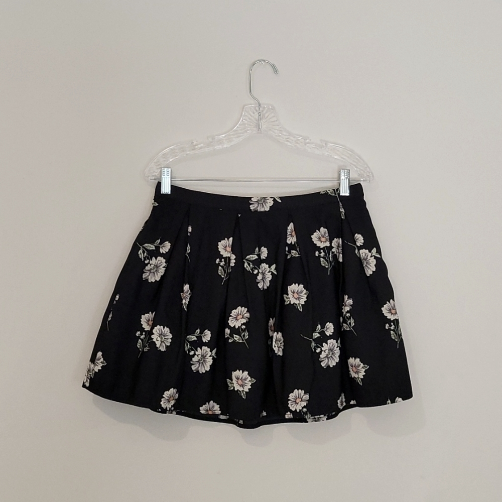 💎!!5/$25.!💎F21 Flouncy Skirt!